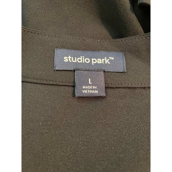 Studio Park x Jayne Brown Double V-Neck Sleeveless Woven Top LARGE (818) - Picture 5 of 7